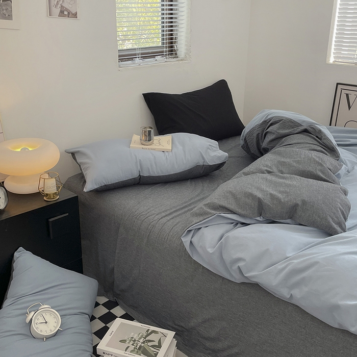 91家纺网 家纺一手货源 找家纺 2024新款A类全棉纯棉纯色双拼色织水洗棉四件套 雾蓝拼深灰