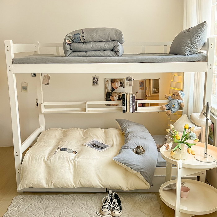 91家纺网 家纺一手货源 找家纺 眠帛家居 2024新款宿舍三件套水洗棉提花刺绣四件套熊先生 奶杏-雾灰