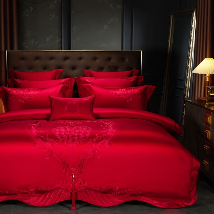 91家纺网 家纺一手货源 找家纺 美娘阁 2025新款长绒棉贡缎新中式古典韵味精美刺绣婚庆四件套多件套系列 玫瑰恋人（红）