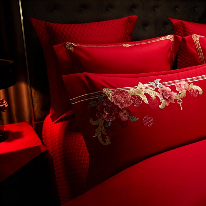 91家纺网 家纺一手货源 找家纺 美娘阁 2025新款长绒棉贡缎新中式古典韵味精美刺绣婚庆四件套多件套系列 花样时光