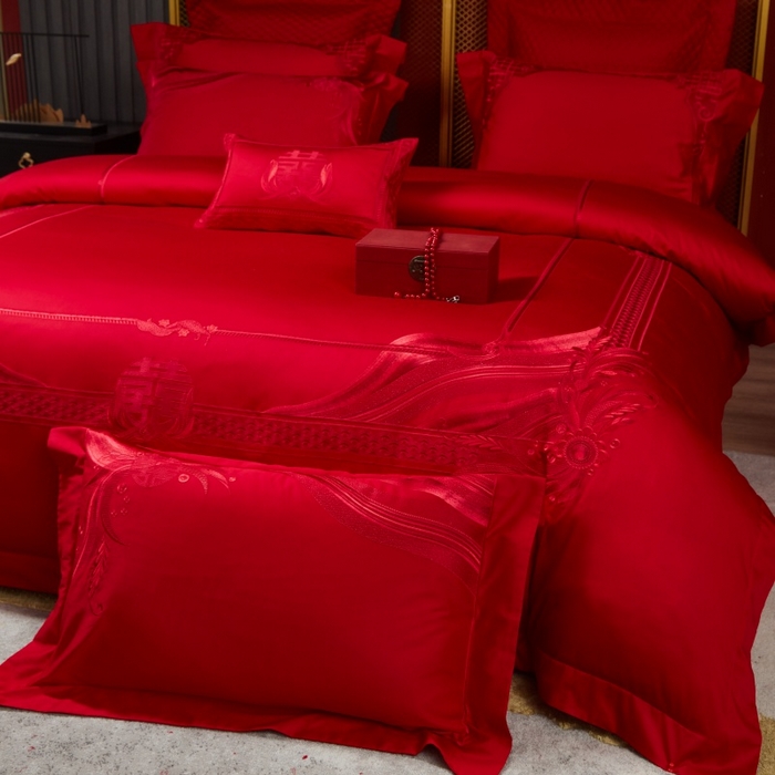 91家纺网 家纺一手货源 找家纺 美娘阁 2025新款长绒棉贡缎新中式古典韵味精美刺绣婚庆四件套多件套系列 缘定三生（红）