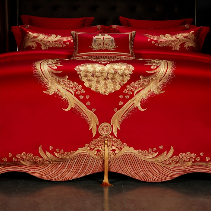 91家纺网 家纺一手货源 找家纺 美娘阁 2025新款长绒棉贡缎新中式古典韵味精美刺绣婚庆四件套多件套系列 玫瑰恋人（金）