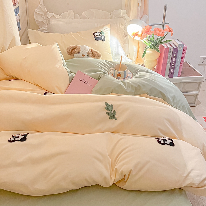 91家纺网 家纺一手货源 找家纺 2024新款水洗棉卡通小清新毛巾绣四件套宿舍三件套学生款 熊猫-奶黄果绿