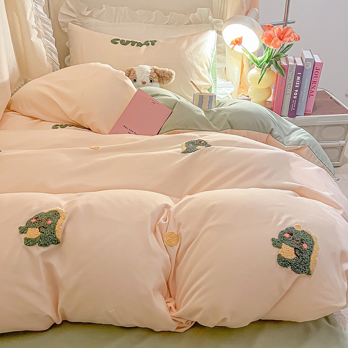 91家纺网 家纺一手货源 找家纺 （总）2024新款水洗棉卡通小清新毛巾绣四件套宿舍三件套学生款