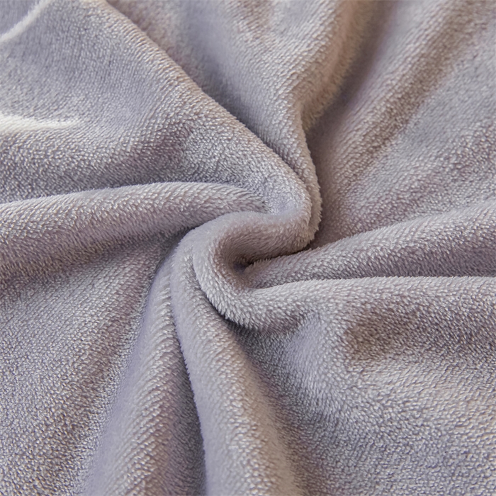 91家纺网 家纺一手货源 找家纺 董韵家纺 2025新款高克重全消光牛奶绒法莱绒金貂绒印花单品被套床裙四件套（提供买家秀） 星辰-灰