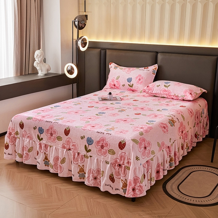 91家纺网 家纺一手货源 找家纺 董韵家纺 2025新款高克重全消光牛奶绒法莱绒金貂绒印花单品被套床裙四件套（提供买家秀）钱兔似锦