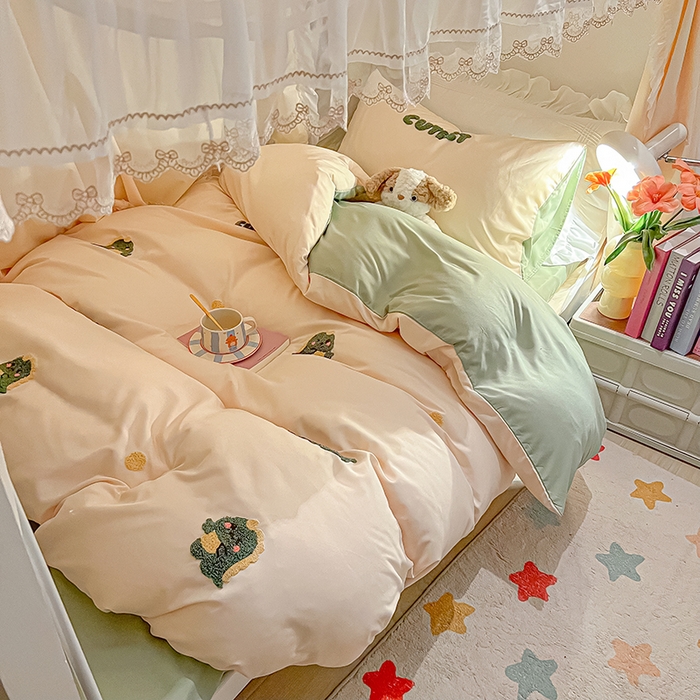 91家纺网 家纺一手货源 找家纺 2024新款水洗棉卡通小清新毛巾绣四件套宿舍三件套学生款 恐龙-奶昔白绿