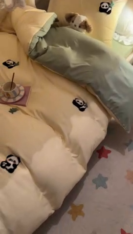 91家纺网 家纺一手货源 找家纺 2024新款水洗棉卡通小清新毛巾绣四件套宿舍三件套学生款 熊猫-奶黄果绿