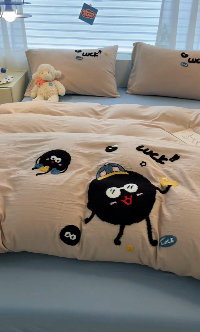 91家纺网 家纺一手货源 找家纺 优承佳生活馆 2024新款水洗m毛巾绣四件套 黑煤球