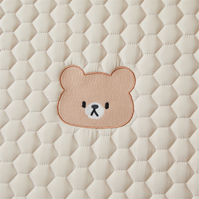 91家纺网 家纺一手货源 找家纺 布卢姆床垫 2025新款A类原棉小熊学生款大豆刺绣床垫 小熊-米黄-厚度4.5cm