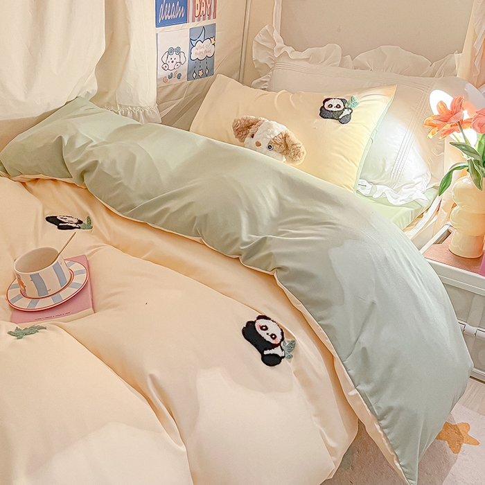 91家纺网 家纺一手货源 找家纺 2024新款水洗棉卡通小清新毛巾绣四件套宿舍三件套学生款 熊猫-奶黄果绿