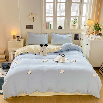 91家纺网 家纺一手货源 找家纺 雨帆家纺 2024新款卡通毛巾绣系列四件套 小狗