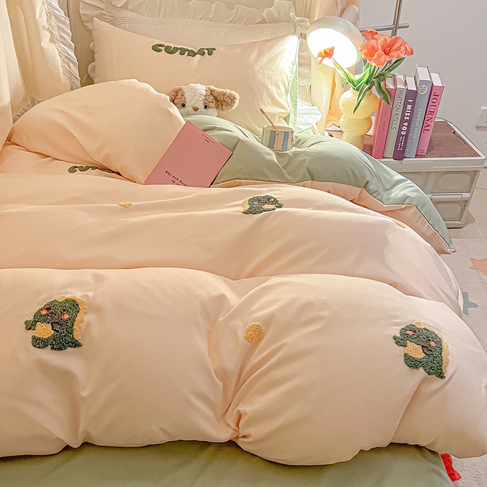 91家纺网 家纺一手货源 找家纺 （总）2024新款水洗棉卡通小清新毛巾绣四件套宿舍三件套学生款