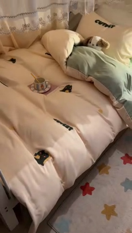 91家纺网 家纺一手货源 找家纺 2024新款水洗棉卡通小清新毛巾绣四件套宿舍三件套学生款 恐龙-奶昔白绿