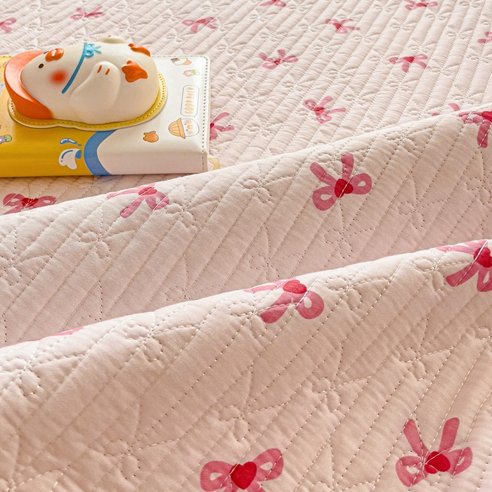 91家纺网 家纺一手货源 找家纺 暖居 2024纯棉榻榻米四件套单件农村大炕盖支持定制绗缝防滑单件纯棉床单四季通用 粉蝴蝶结