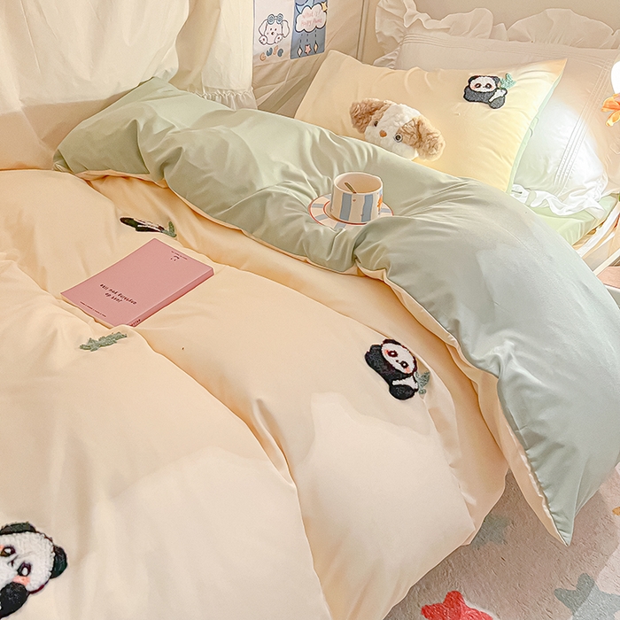 91家纺网 家纺一手货源 找家纺 2024新款水洗棉卡通小清新毛巾绣四件套宿舍三件套学生款 熊猫-奶黄果绿