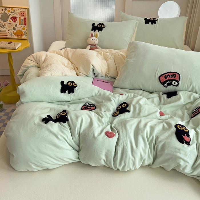 91家纺网 家纺一手货源 找家纺 韩巢家纺 2024新款四季通用超柔水洗棉毛巾绣单件被套-幸运猫系列（提供卖家秀 ） 幸运猫浅绿黄