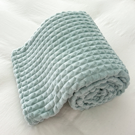 91家纺网 家纺一手货源 找家纺 （总）丹本家纺 2025新款加厚仿兔毛绒牛奶绒法兰绒毛毯盖毯-剪格款