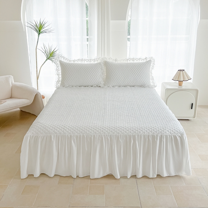 91家纺网 家纺一手货源 找家纺 2026新款法式高级芭蕾风重工刺绣蕾丝花边套件床盖床裙三件套四件套 芭蕾-白