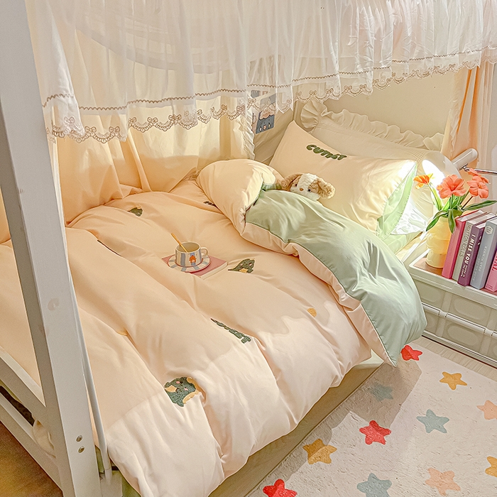 91家纺网 家纺一手货源 找家纺 2024新款水洗棉卡通小清新毛巾绣四件套宿舍三件套学生款 恐龙-奶昔白绿