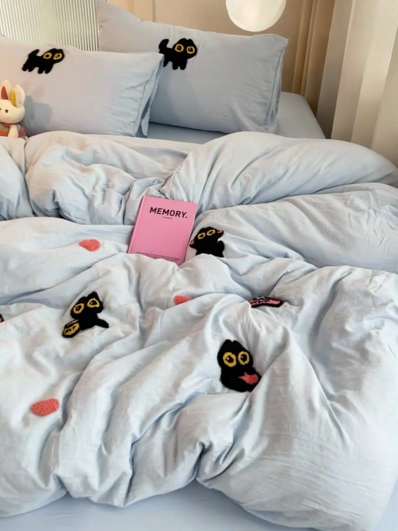 91家纺网 家纺一手货源 找家纺 韩巢家纺 2024新款四季通用超柔水洗棉毛巾绣单件被套-幸运猫系列（提供卖家秀 ） 幸运猫浅蓝