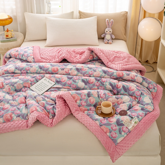 91家纺网 家纺一手货源 找家纺 锦鹭被业 2025新款全棉豆豆绒被系列 郁金时代