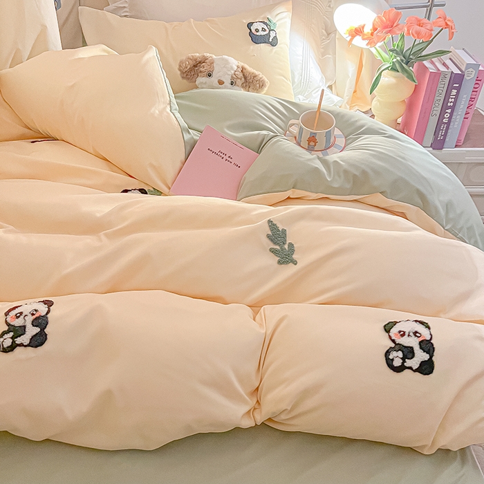 91家纺网 家纺一手货源 找家纺 2024新款水洗棉卡通小清新毛巾绣四件套宿舍三件套学生款 熊猫-奶黄果绿