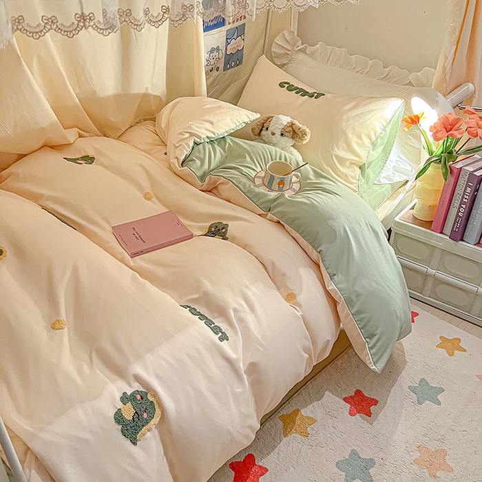 91家纺网 家纺一手货源 找家纺 （总）2024新款水洗棉卡通小清新毛巾绣四件套宿舍三件套学生款