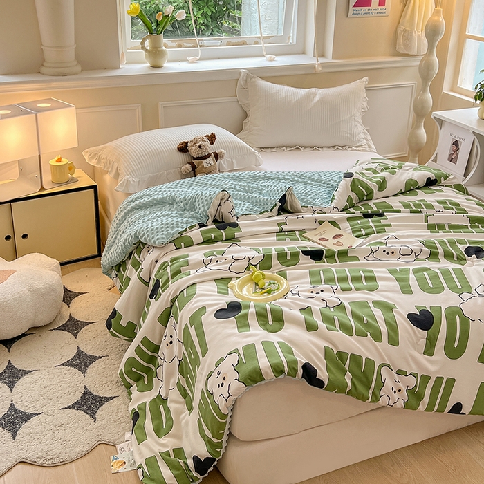 91家纺网 家纺一手货源 找家纺 居易简 2025新款水洗棉双层纱豆豆被加绒被子被芯直播豆豆绒被被子被芯冬被春秋被 皮皮狗