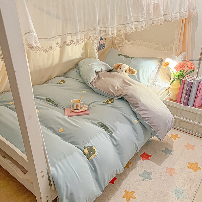 91家纺网 家纺一手货源 找家纺 2024新款水洗棉卡通小清新毛巾绣四件套宿舍三件套学生款 恐龙-繁星蓝