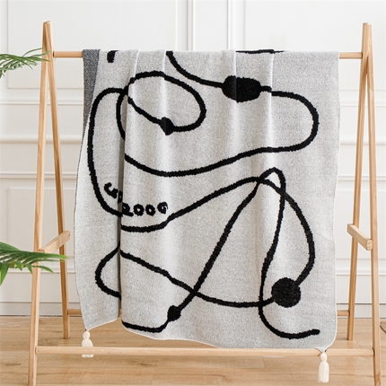 91家纺网 家纺一手货源 找家纺 （总）栩裕纺织 2024新款针织多功能披肩沙发盖毯（可定制）