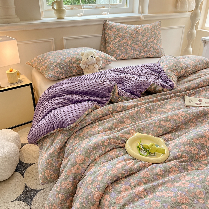 91家纺网 家纺一手货源 找家纺 居易简 2025新款水洗棉双层纱豆豆被加绒被子被芯直播豆豆绒被被子被芯冬被春秋被 莫奈庄园