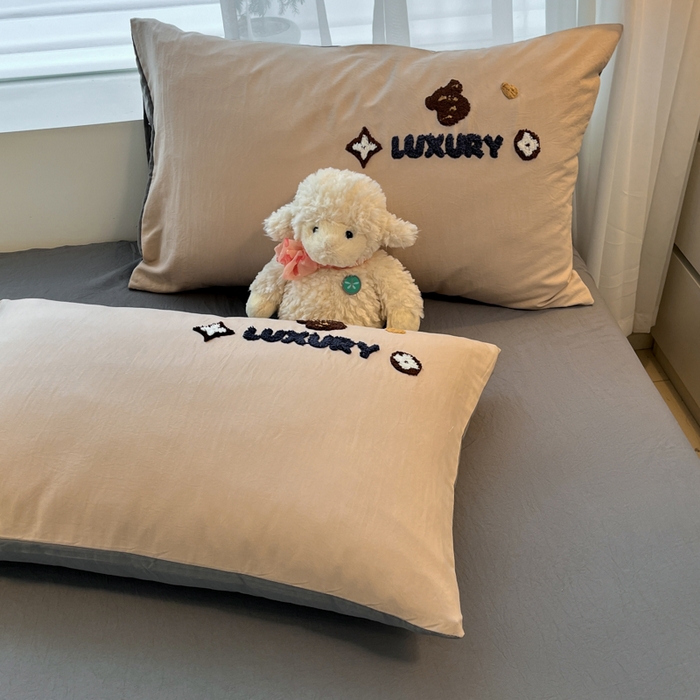 91家纺网 家纺一手货源 找家纺 优承佳生活馆 2024新款水洗m毛巾绣四件套 条纹熊熊