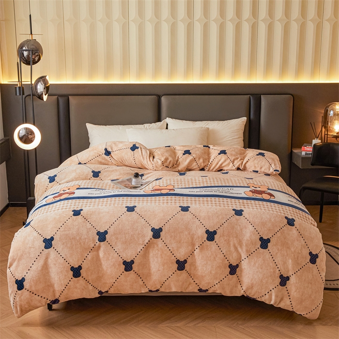 91家纺网 家纺一手货源 找家纺 董韵家纺 2025新款高克重全消光牛奶绒法莱绒金貂绒印花单品被套床裙四件套（提供买家秀） 爱克斯-卡其