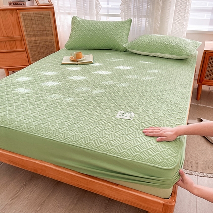 91家纺网 家纺一手货源 找家纺 小萌虎 2024新款大豆艾草原棉夹棉床笠 棋语-果绿