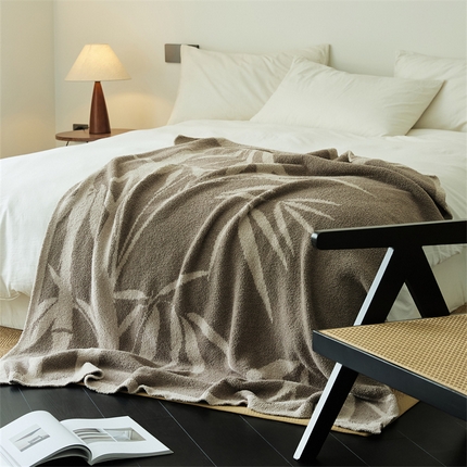 91家纺网 家纺一手货源 找家纺 暖绵绵家纺 2025新款半边绒系列盖毯-富竹 富竹-米色