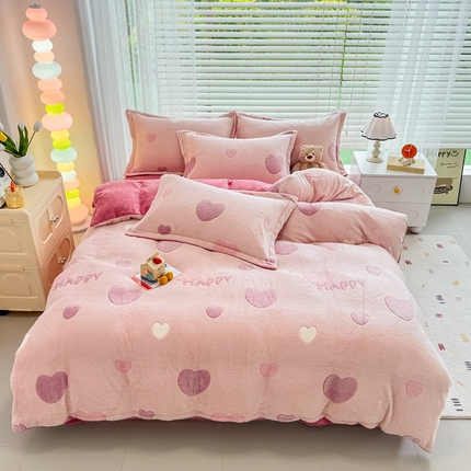 91家纺网 家纺一手货源 找家纺 恋佳居 2025新款雪花绒印花加厚保暖四件套 爱心满满