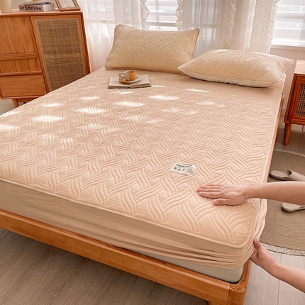 91家纺网 家纺一手货源 找家纺 小萌虎 2024新款大豆艾草原棉夹棉床笠 水漾-浅咖