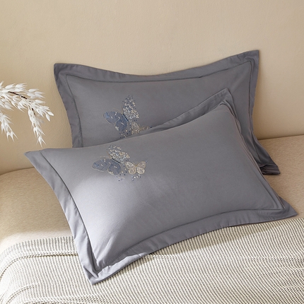 91家纺网 家纺一手货源 找家纺 （总）丰淘家纺 2024新款水洗棉刺绣羽蝶枕套