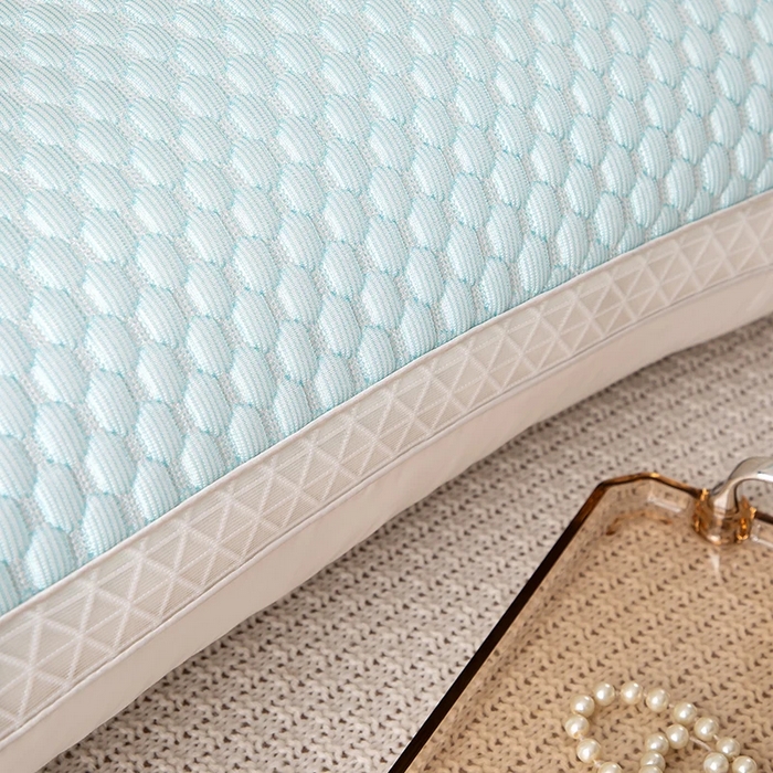 91家纺网 家纺一手货源 找家纺 佳尚枕芯 2025新款夏季天凉感豆豆冰丝枕透气网边立体枕头枕芯 兰色