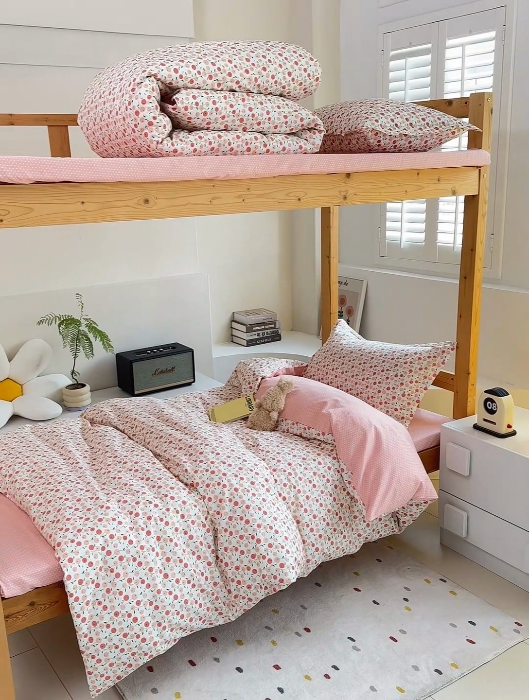 91家纺网 家纺一手货源 找家纺 怡家居 2024新款开学季学生宿舍六件套大礼包  花颜