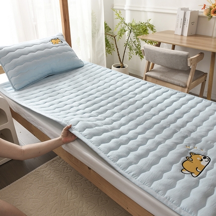 91家纺网 家纺一手货源 找家纺 （总）恋绒家纺 2025新款刺绣款床垫学生床垫床褥宿舍上下铺床护垫