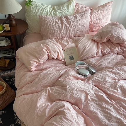 91家纺网 家纺一手货源 找家纺 （总）原素 2024新品ins风简约款泡泡纱四件套