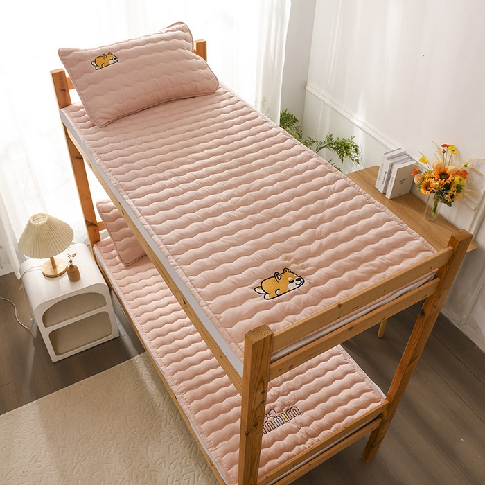 91家纺网 家纺一手货源 找家纺 恋绒家纺 2025新款刺绣款床垫学生床垫床褥宿舍上下铺床护垫 柯基KJ-湘妃玉