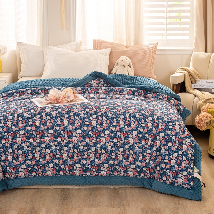 91家纺网 家纺一手货源 找家纺 锦鹭被业 2025新款全棉豆豆被系列 醉颜