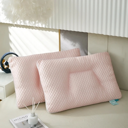 91家纺网 家纺一手货源 找家纺 （总）佳尚枕芯 2025新款夏季天冰丝凉感冰豆豆护颈按摩枕头枕芯