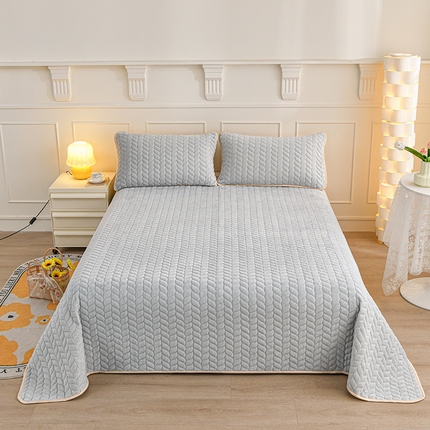 91家纺网 家纺一手货源 找家纺 （总）金艾草 2024新款高克重牛奶绒床垫床盖双面使用