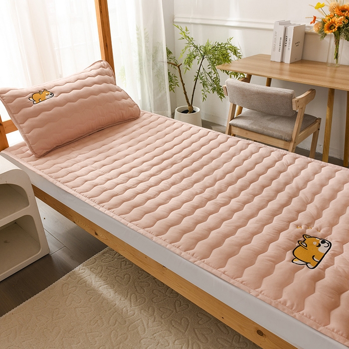 91家纺网 家纺一手货源 找家纺 恋绒家纺 2025新款刺绣款床垫学生床垫床褥宿舍上下铺床护垫 柯基KJ-湘妃玉