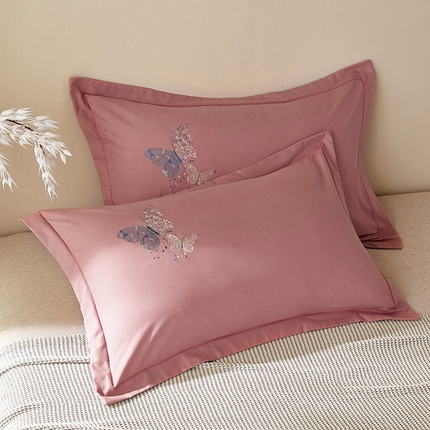 91家纺网 家纺一手货源 找家纺 （总）丰淘家纺 2024新款水洗棉刺绣羽蝶枕套