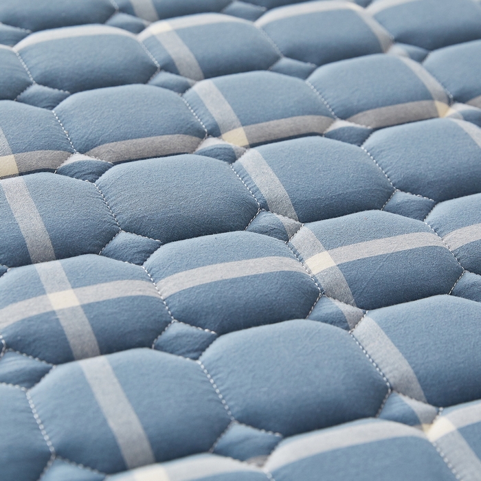 91家纺网 家纺一手货源 找家纺 （总）卡派 2024新款单人床无印居家风藤席双面可用床垫 厚度约5cm